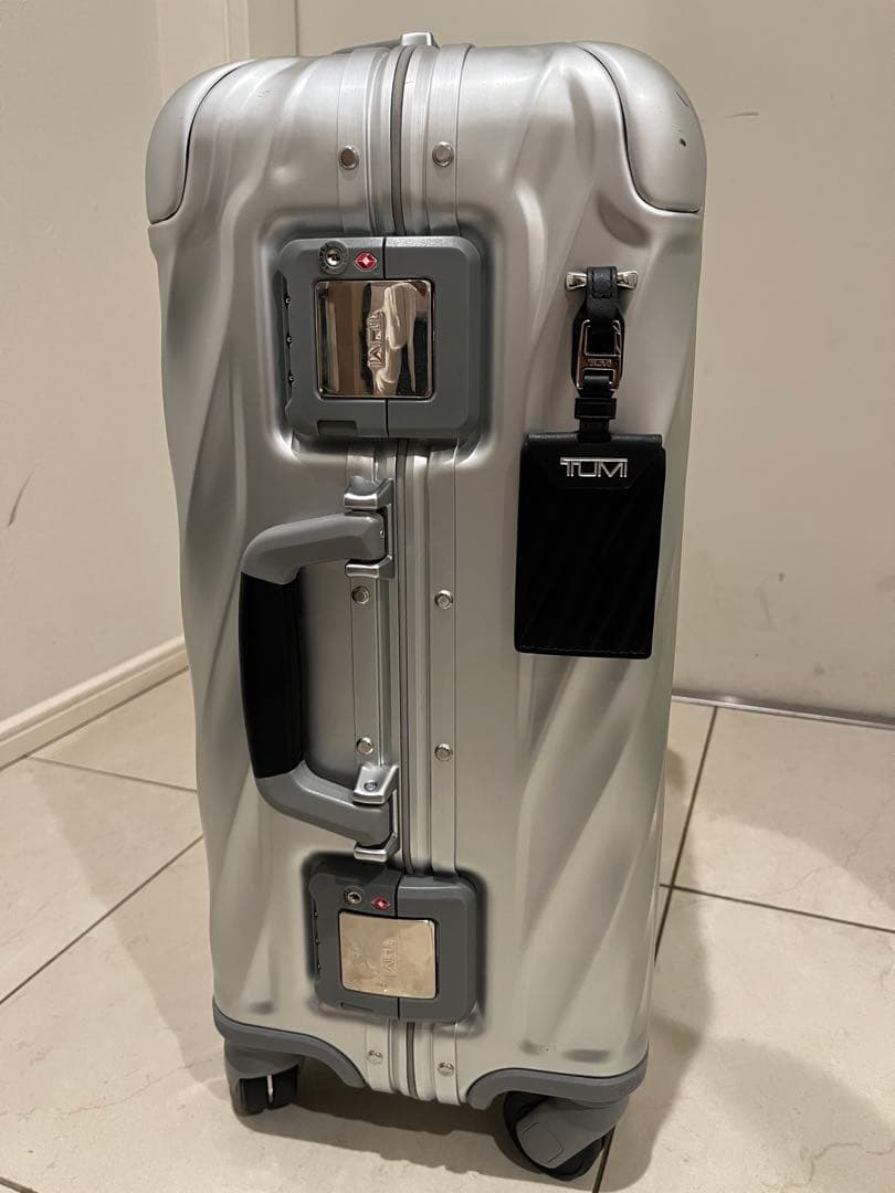 【TUMI】19DEGREE ALUMINUM インターナショナル・キャリーオン