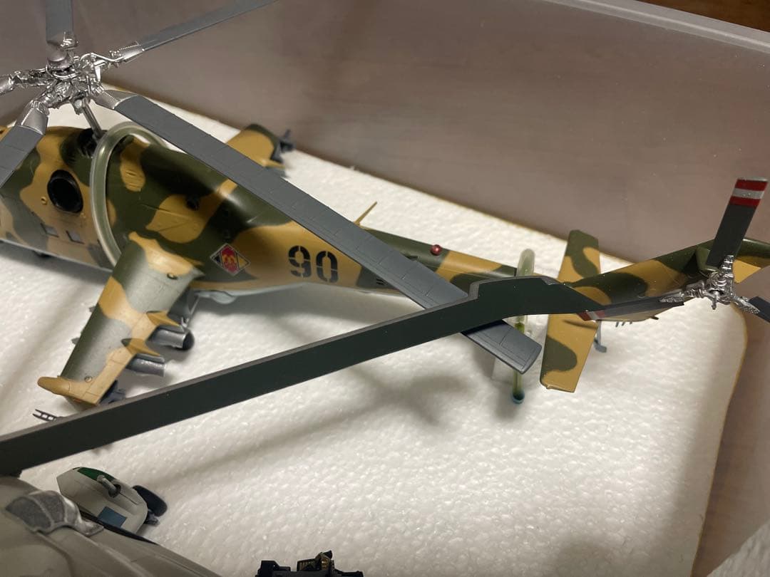 ヘリコプター 模型
