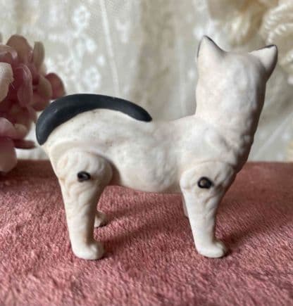 陶器製 白黒猫 置物 約10cm