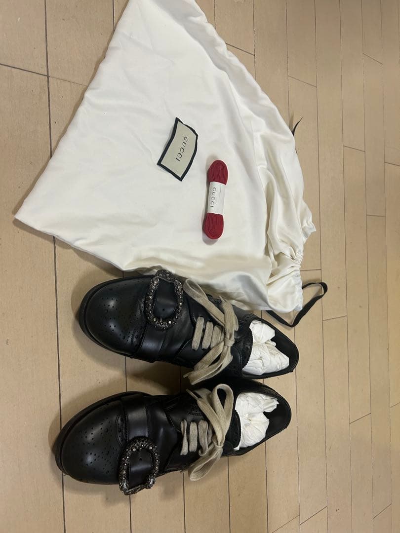 GUCCI 革靴 BEE 蜂 ローファー