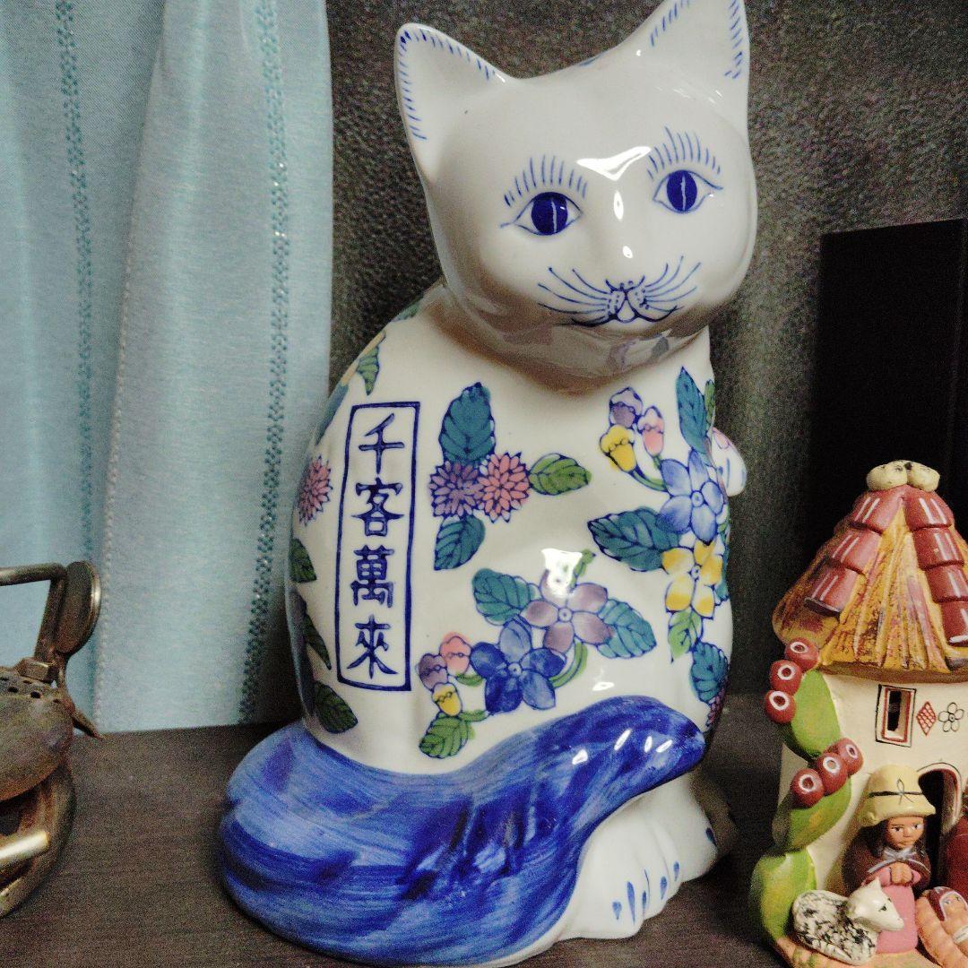 日本の磁器ナニキネコ花柄の陶器製猫の置物 Sanrio