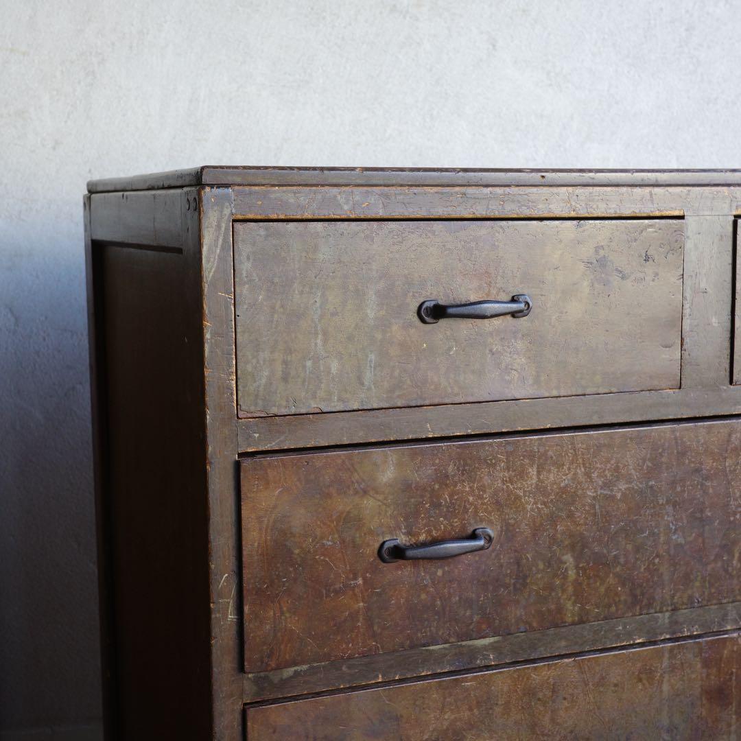 レトロな整理箪笥　チェスト　引出し