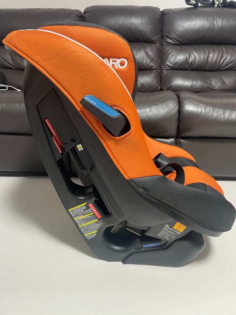 付属品、取扱説明書あり　RECARO チャイルドシート　スタートゼロセブン