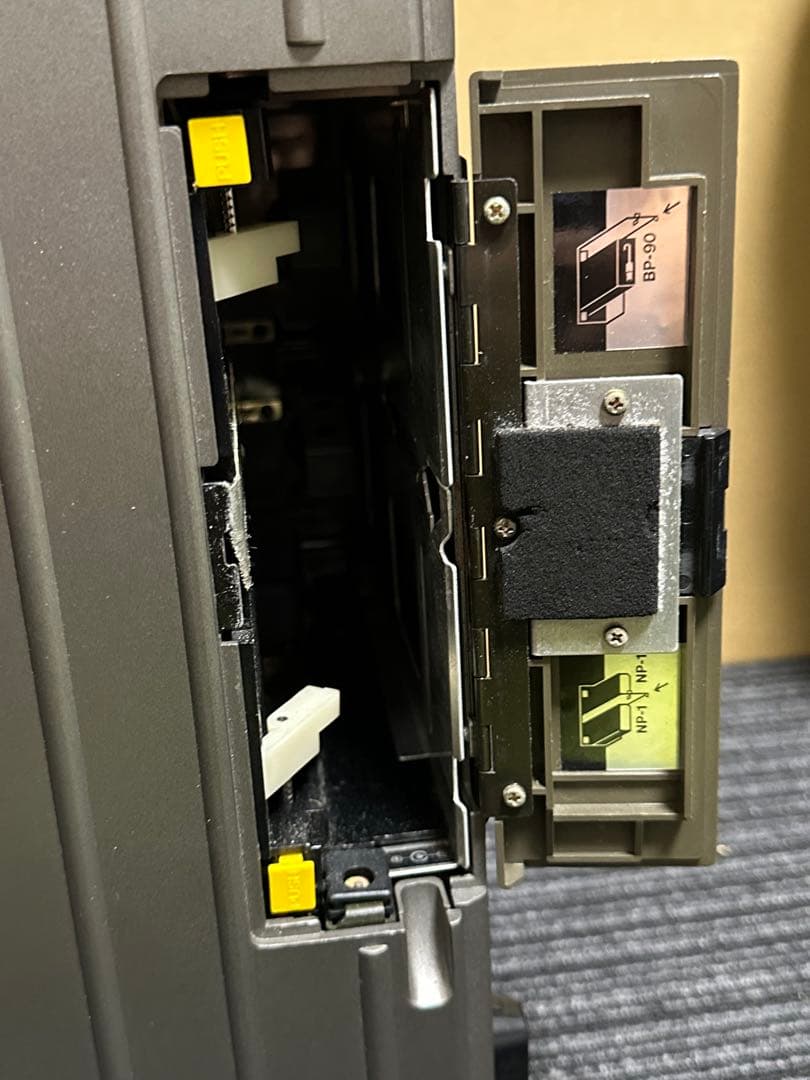 ソニー放送用SPポータブルレコーダーBVW-35ジャンク品