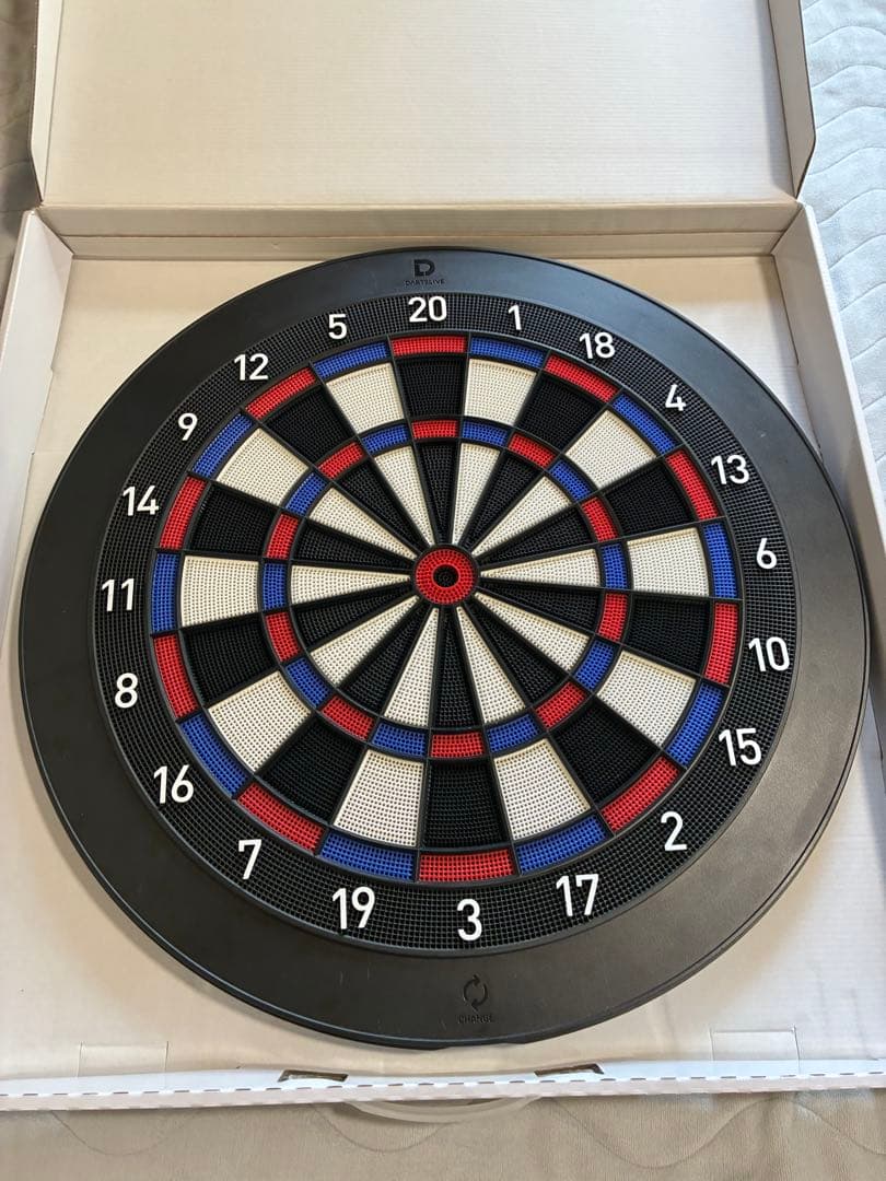 DARTSLIVE  ,カーペット, スタンド （直接引き取りも可）