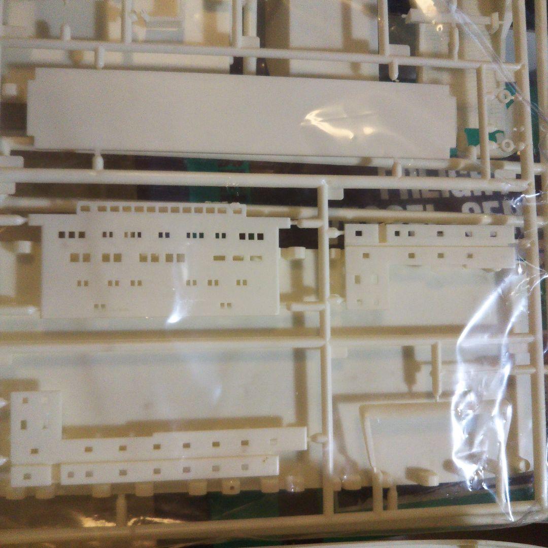 中古品 大型タンカー アリイ 1/450 ローエン 空母二隻セット プラモデル