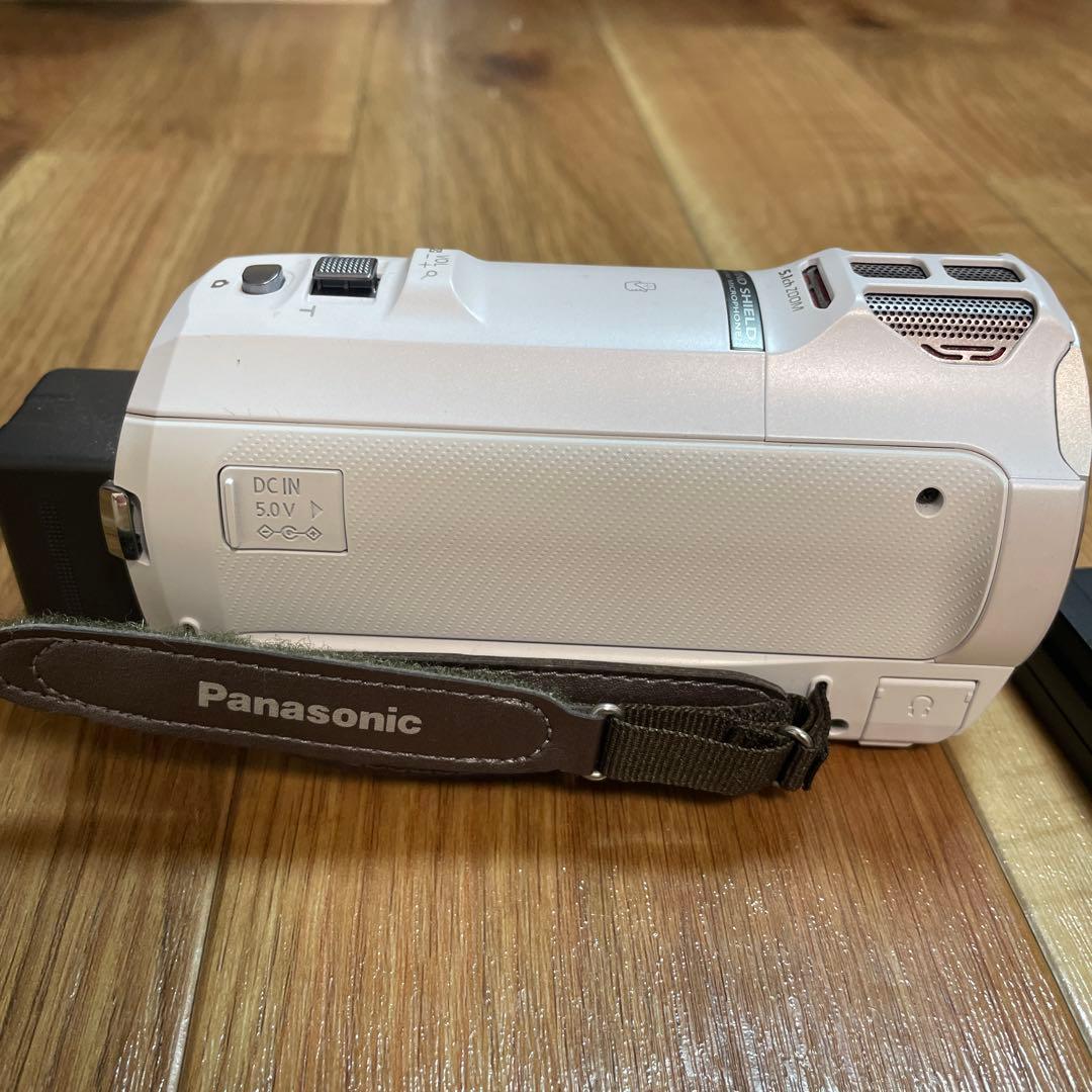 極美品　Panasonic HC-W850M フルHDビデオカメラ　SDカード付