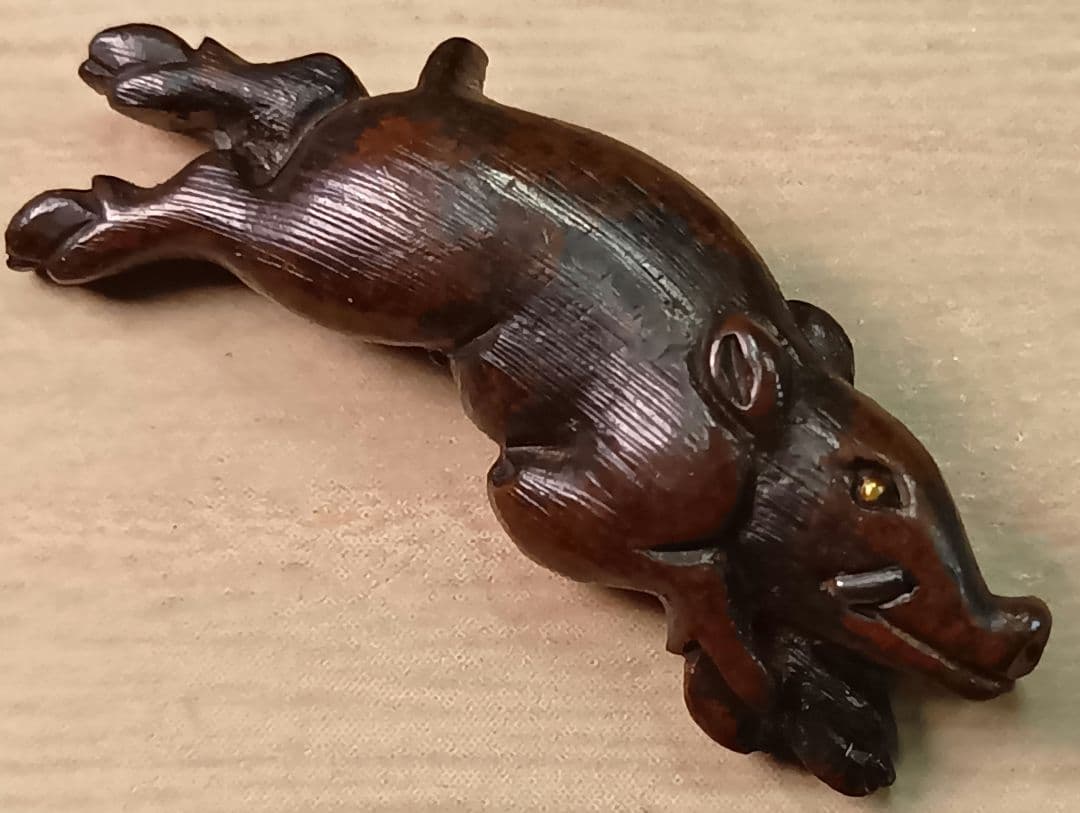 煙草入れ／猪目貫／前金具