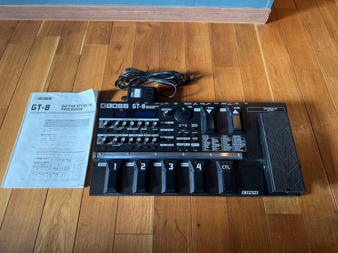 BOSS GT-8 ギターエフェクター　説明書付き