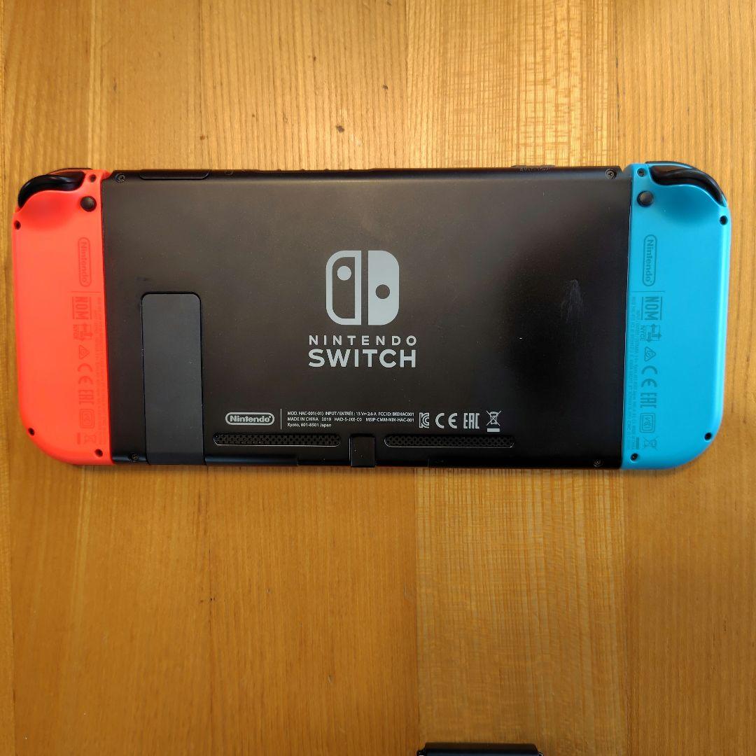美品　Nintendo Switch 本体、 青/赤Joy-Con 箱あり