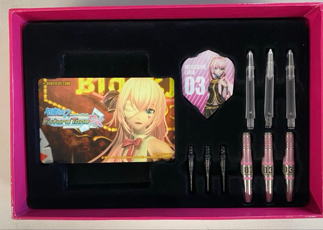 MEGURINE LUKA ダーツスタンドセット 03