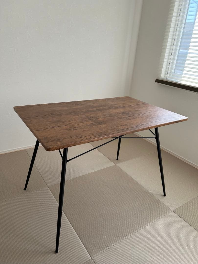 4人掛けダイニングテーブル