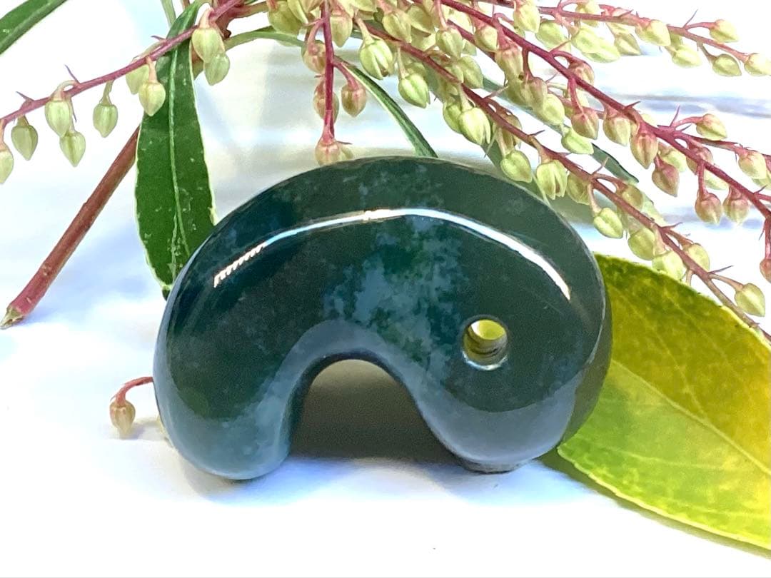 ✳【碧玉】特別安価の16800円　特大出雲石勾玉　コレクションレベル　安価卸し‼️