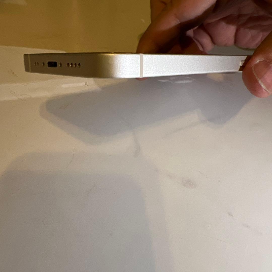 iPhone13 mini 白 128 simロックフリー