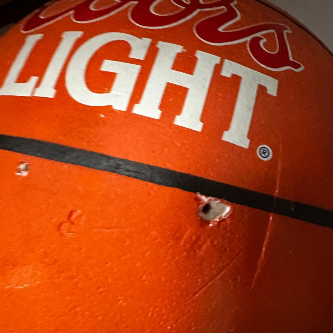 1995年製 クアーズライト発砲スチロール製バスケットボールディスプレイ①