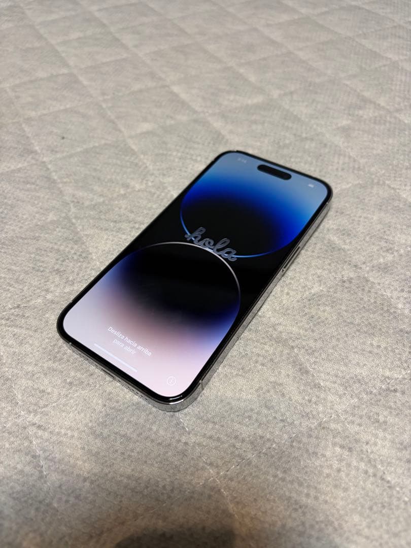 Apple iPhone 14 Pro シルバー 128GB バッテリー82%
