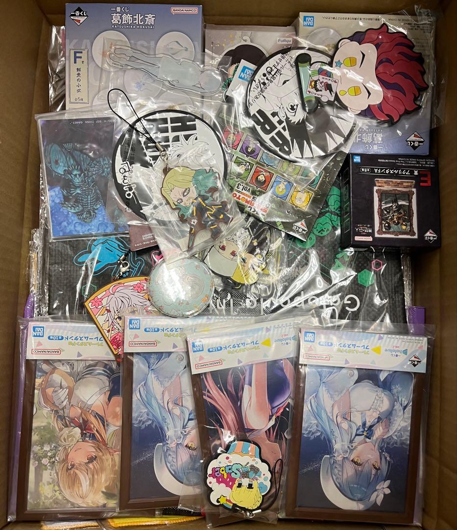 ノンジャンル雑貨　アニメグッズ　300個以上　大量まとめ売り　K
