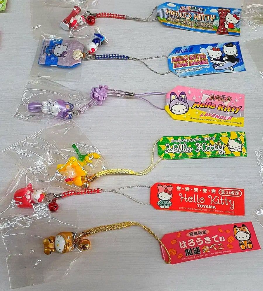 【ハロウキティ】ご当地キティ根付けストラップ　38種類(全39個)　希少品多数