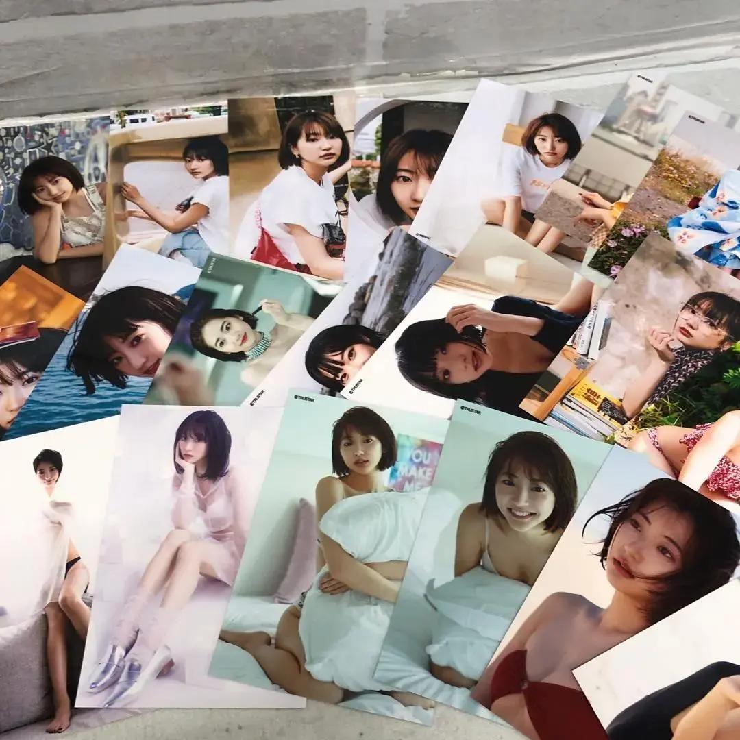 D5065 武田玲奈 グッズまとめ売りカレンダー うちわ クリアファイル 生写真
