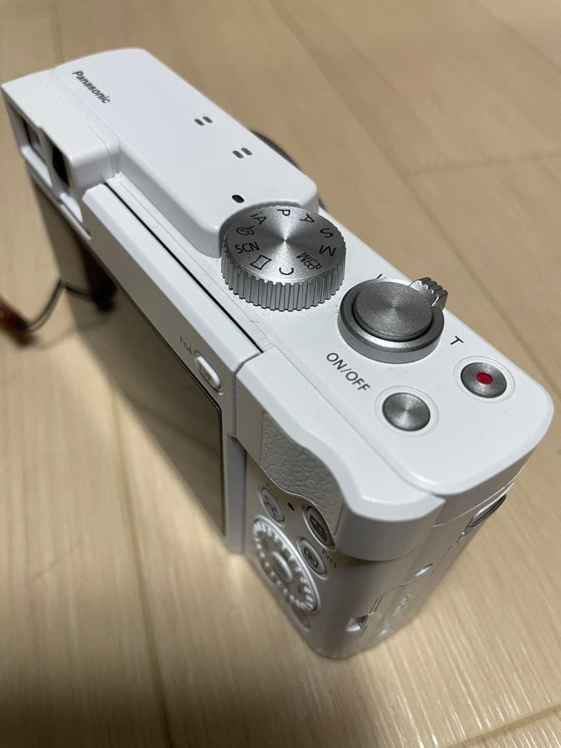 Panasonic DC-TZ95デジタルカメラ ホワイトLEICAレンズ搭載