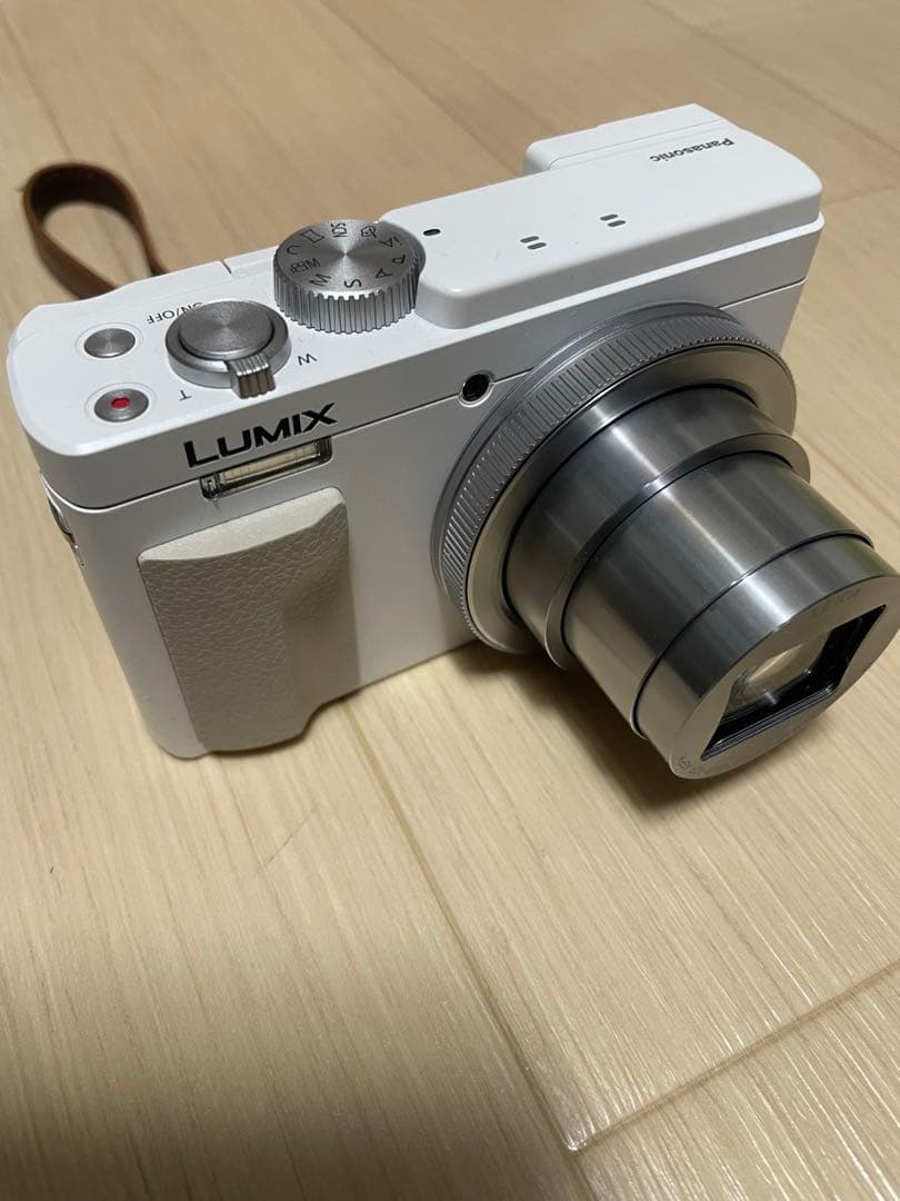 Panasonic DC-TZ95デジタルカメラ ホワイトLEICAレンズ搭載