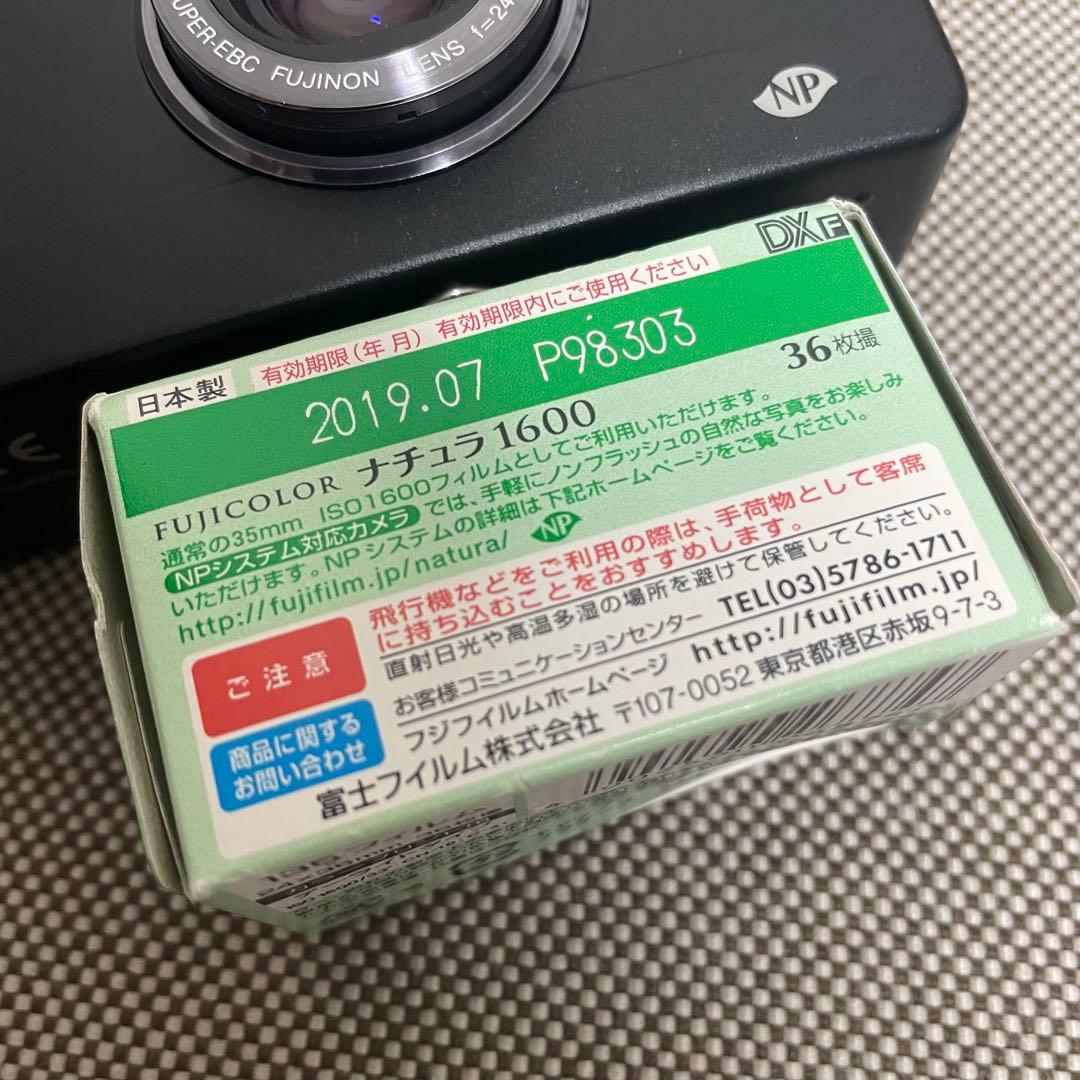 【完動美品】FUJIFILM NATURA 1.9 コンパクトカメラ ブラック