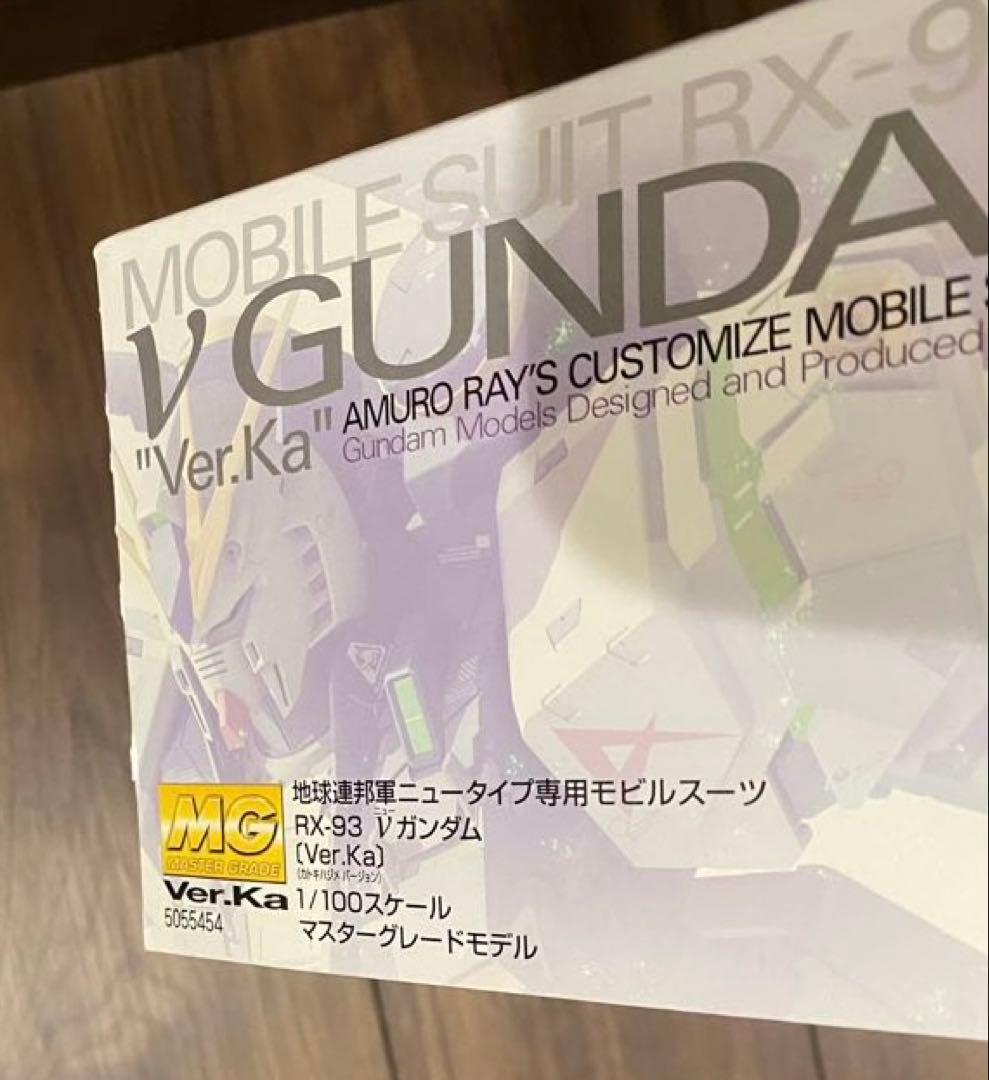 MG 1/100 νガンダム Ver.Ka