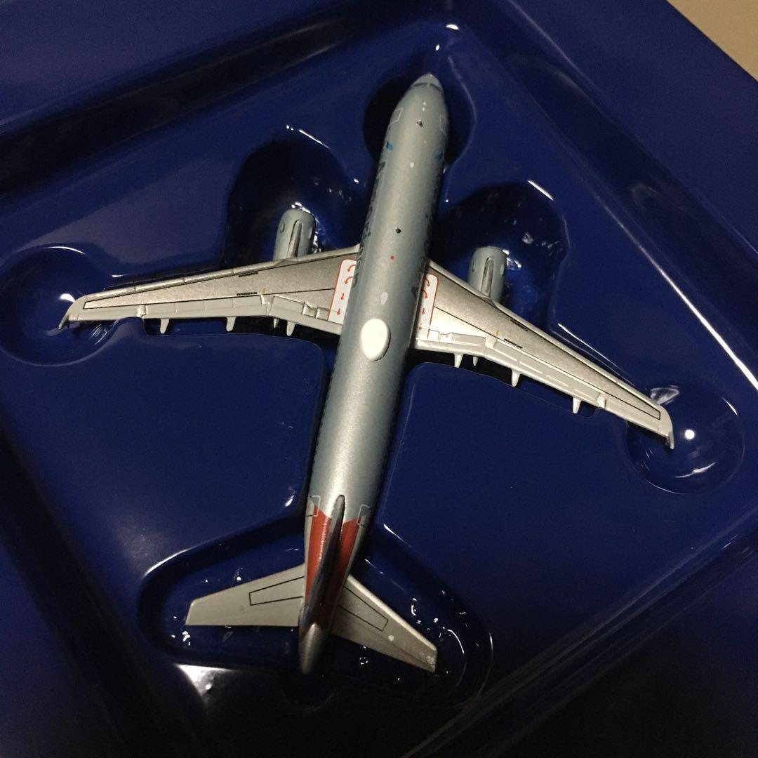 AMERICAN AIRLINES AIRBUS エアバス A320