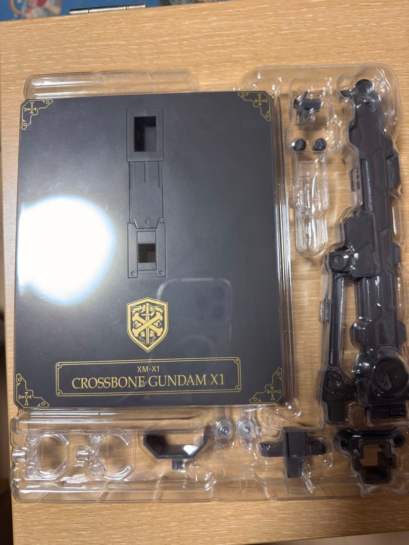 開封品　メタルビルド クロスボーンガンダムX1ハーフクロス