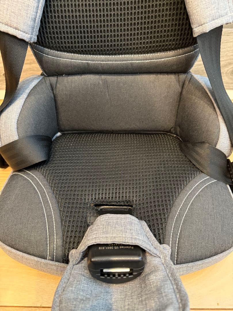 日本育児 トラベルベスト EVO チャイルドシート グレー