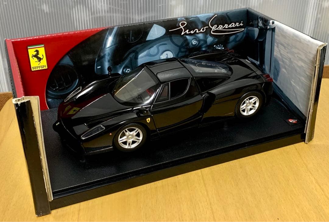 希少ブラック 100% ホットウィール エンツォ フェラーリ 1/18