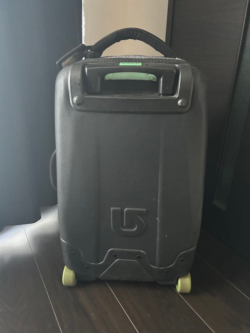 BURTON キャリーケース