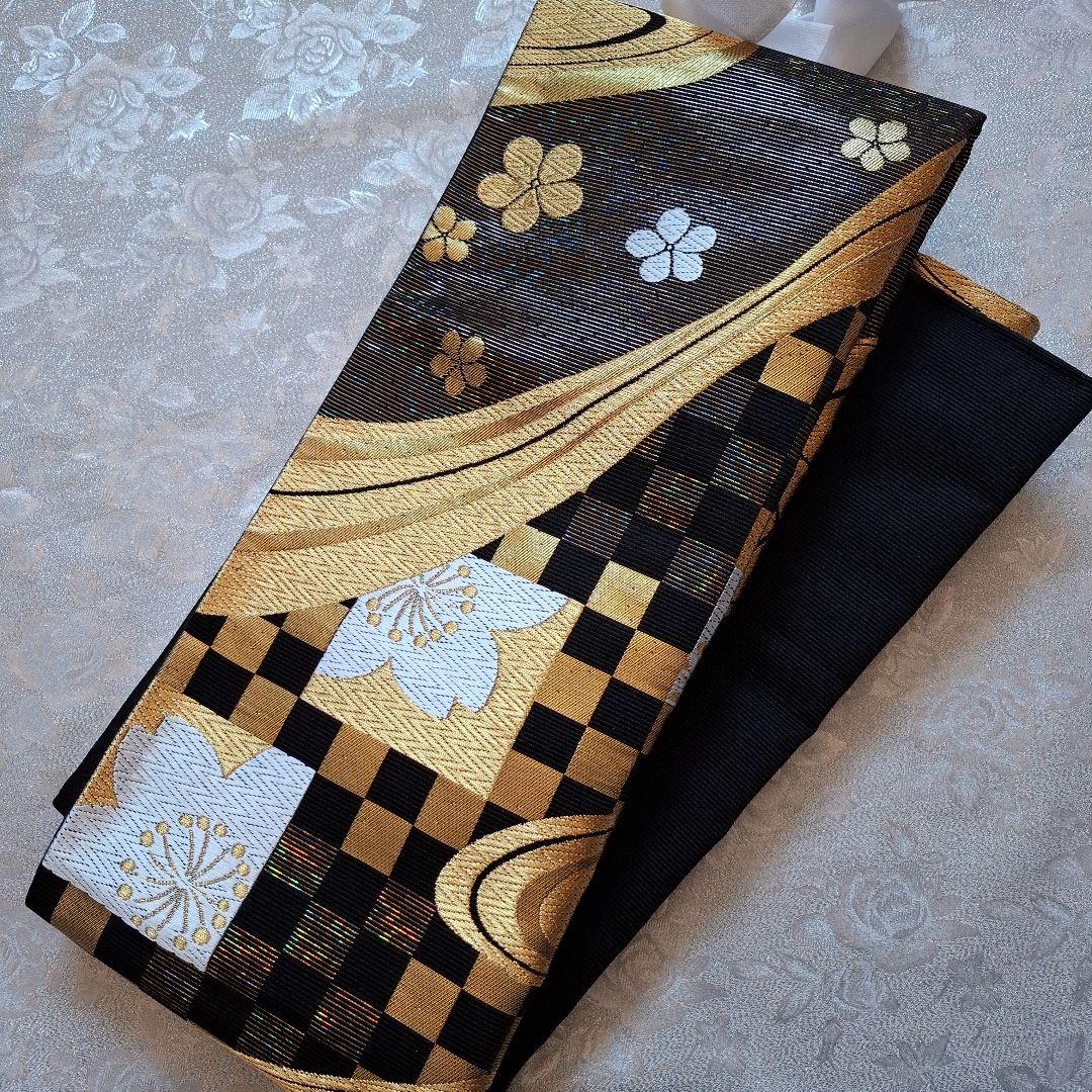 う*ば様 【K744】時短！ニ部式 作り帯 飾り結び 振袖 金&黒&ラメ 2wa