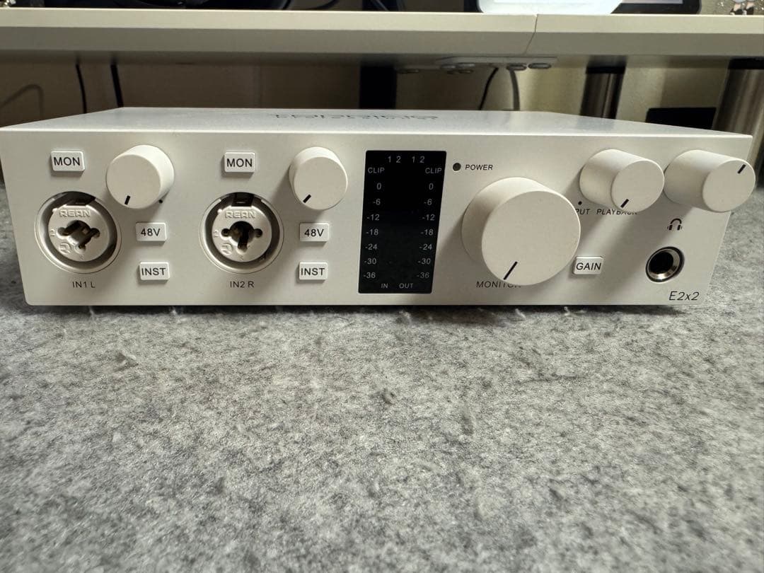 Topping E2X2 USBオーディオインターフェイス