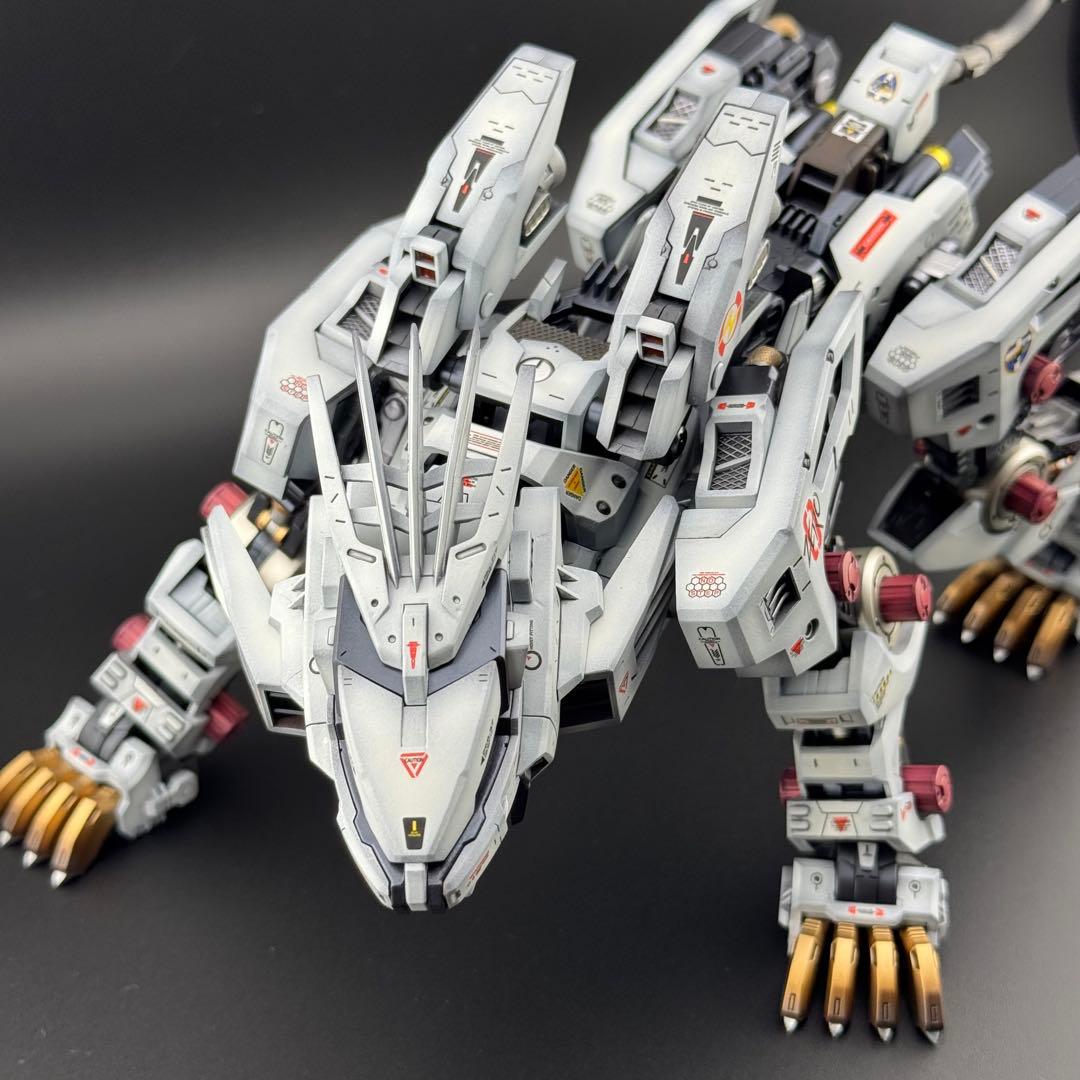 コトブキヤ HMM ゾイド ライガーゼロ 塗装済み完成品