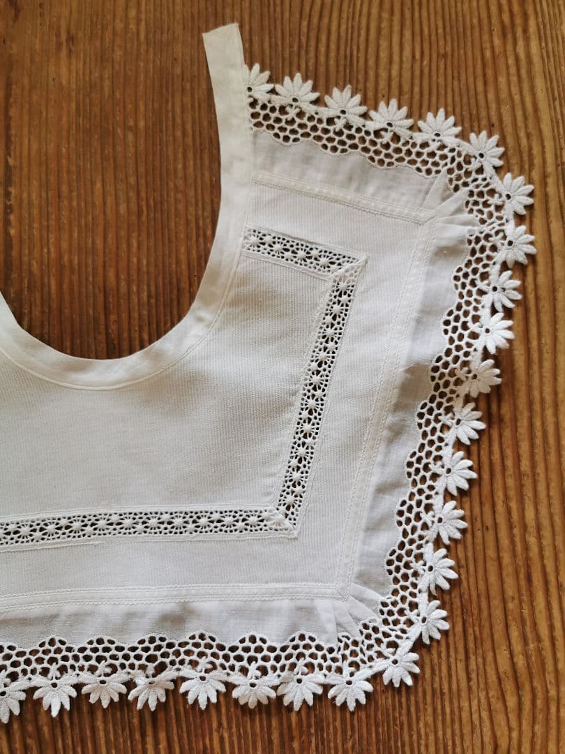 アンティークフランス 花のギュピールレース 付け襟 ＆ジャボ お揃い２点セット