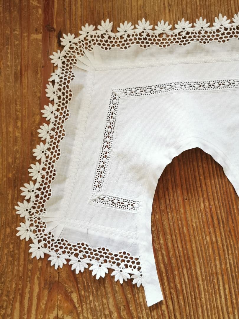 アンティークフランス 花のギュピールレース 付け襟 ＆ジャボ お揃い２点セット