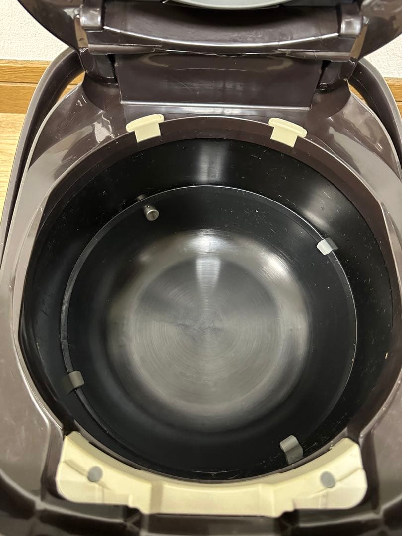 Zojirushi NP-ZG10圧力IHジャー炊飯器 2020年製