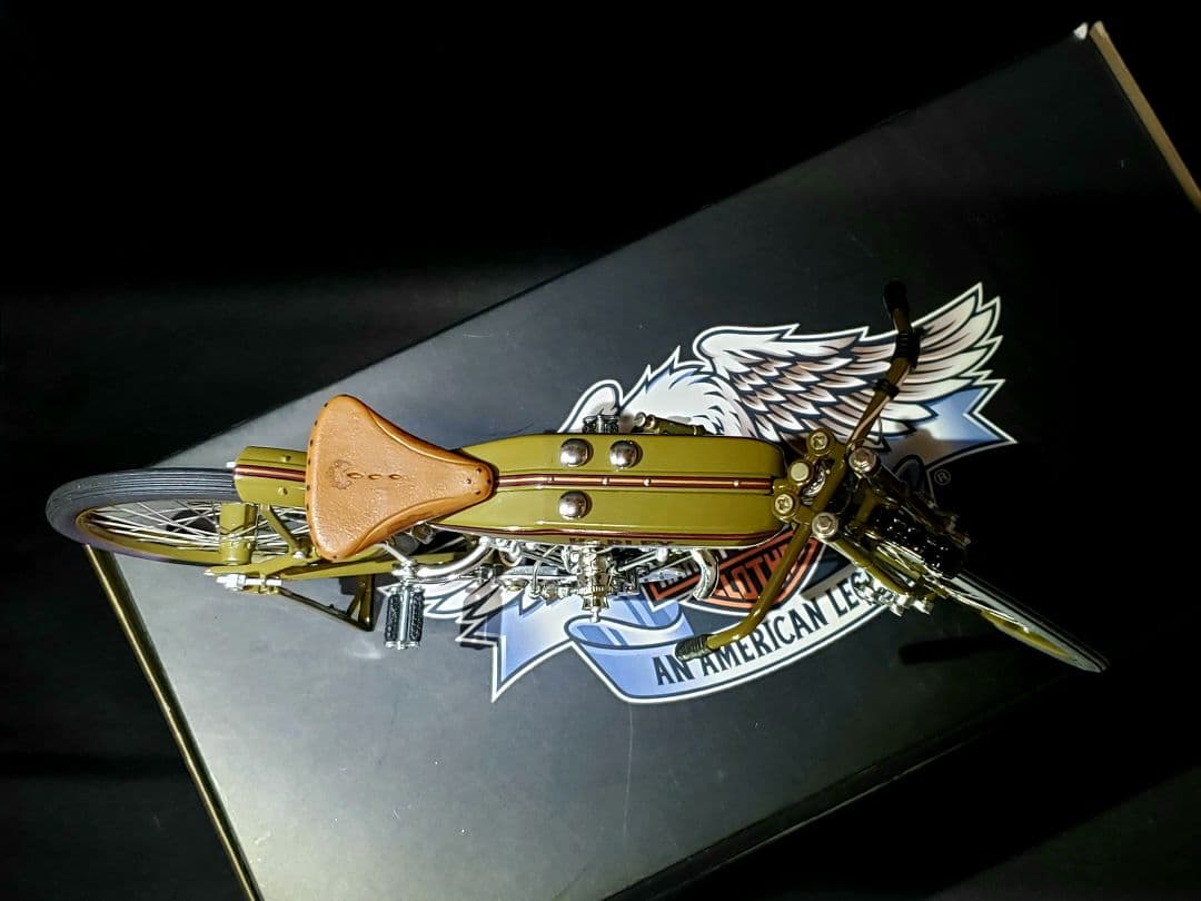 本物級の完成度、重厚な造りです。1/10 1927年型8バルブ　レーサーセリカ