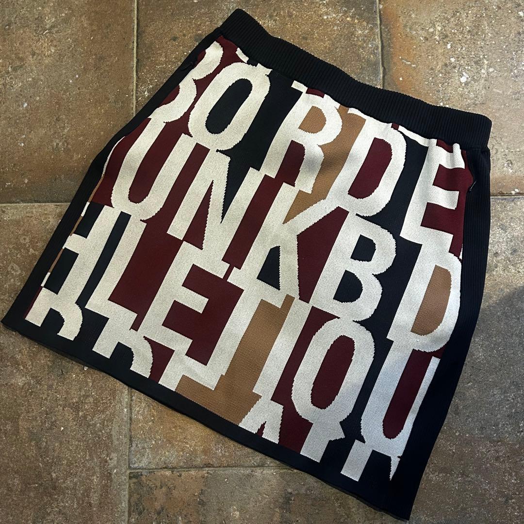 美品　CLUNK セットアップ　長袖 ハイネックセーター　スカート 上下セット