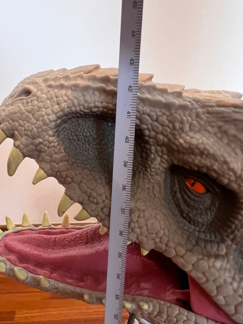 恐竜フィギュア (インドミナスレックス)グレー 大きいサイズ