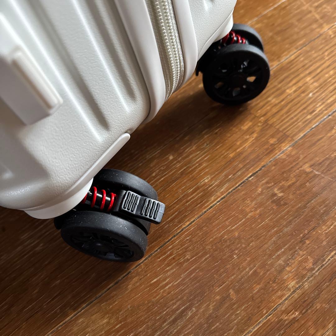 スーツケース 前開き拡張型ドリンクホルダー　キャスターストッパー付きSサイズ