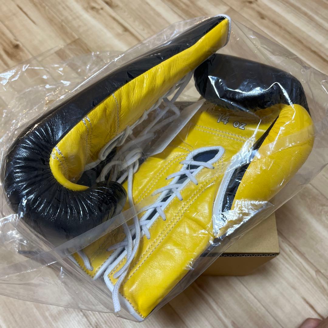 Winning ボクシンググローブ 14oz イエロー/ブラック