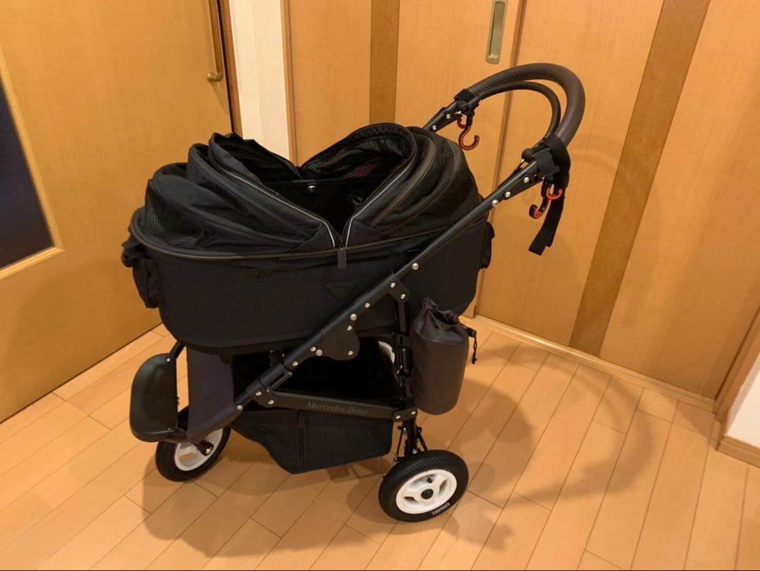 ペットカート メルセデス・ベンツ （ブラック）