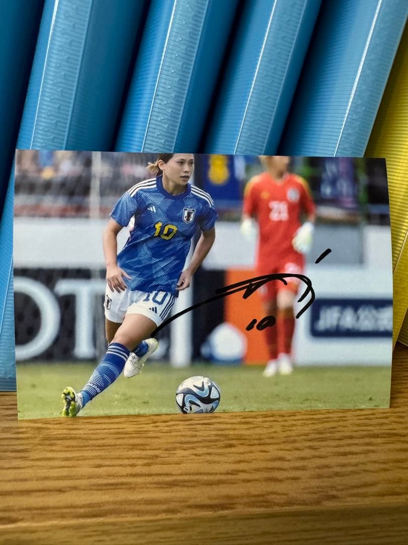 なでしこジャパン 長野風花 直筆サイン入り写真 ① サッカー日本代表 浦和レッズ