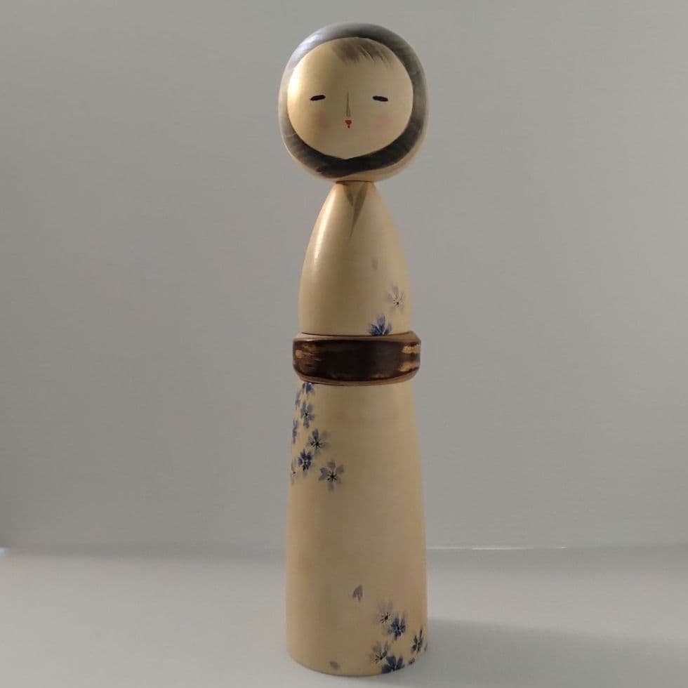 希少 レア こけし 創作こけし 高橋とし子 工人 冬ざくら 工芸品 32cm