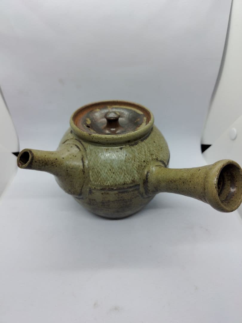 滅多に出会えない逸品！人間国宝島岡達三の象嵌縄文煎茶器、特別価格で！