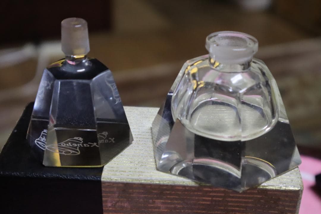 香水瓶　保谷クリスタル 銀座 和光　非売品