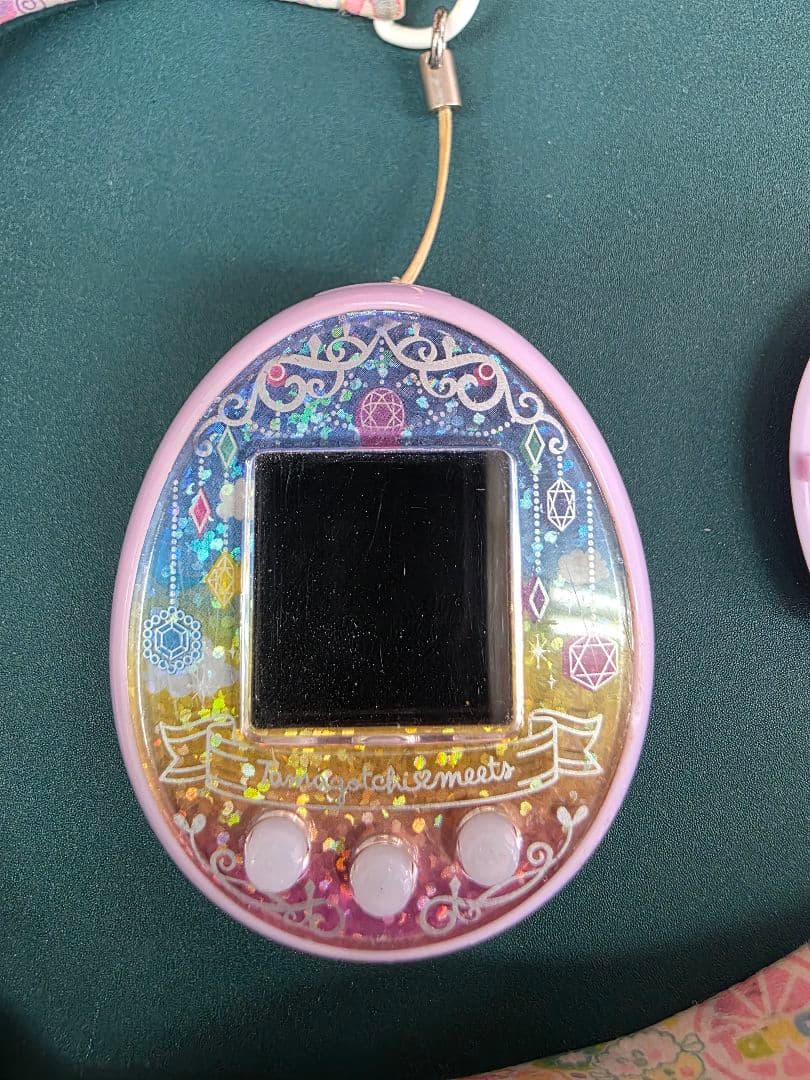 たまごっちみーつ　ファンタジー　ピンク　パープル