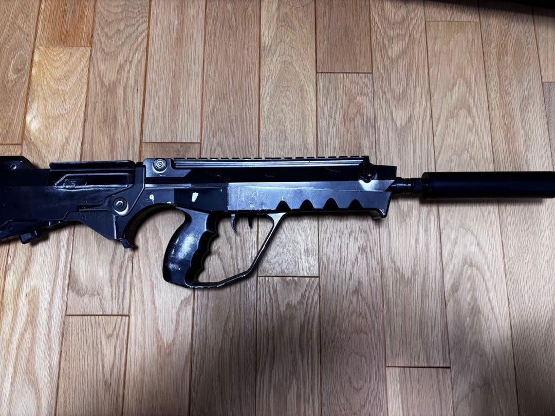 東京マルイ FAMASファマス電動ガン サイレンサー付き 動作未確認